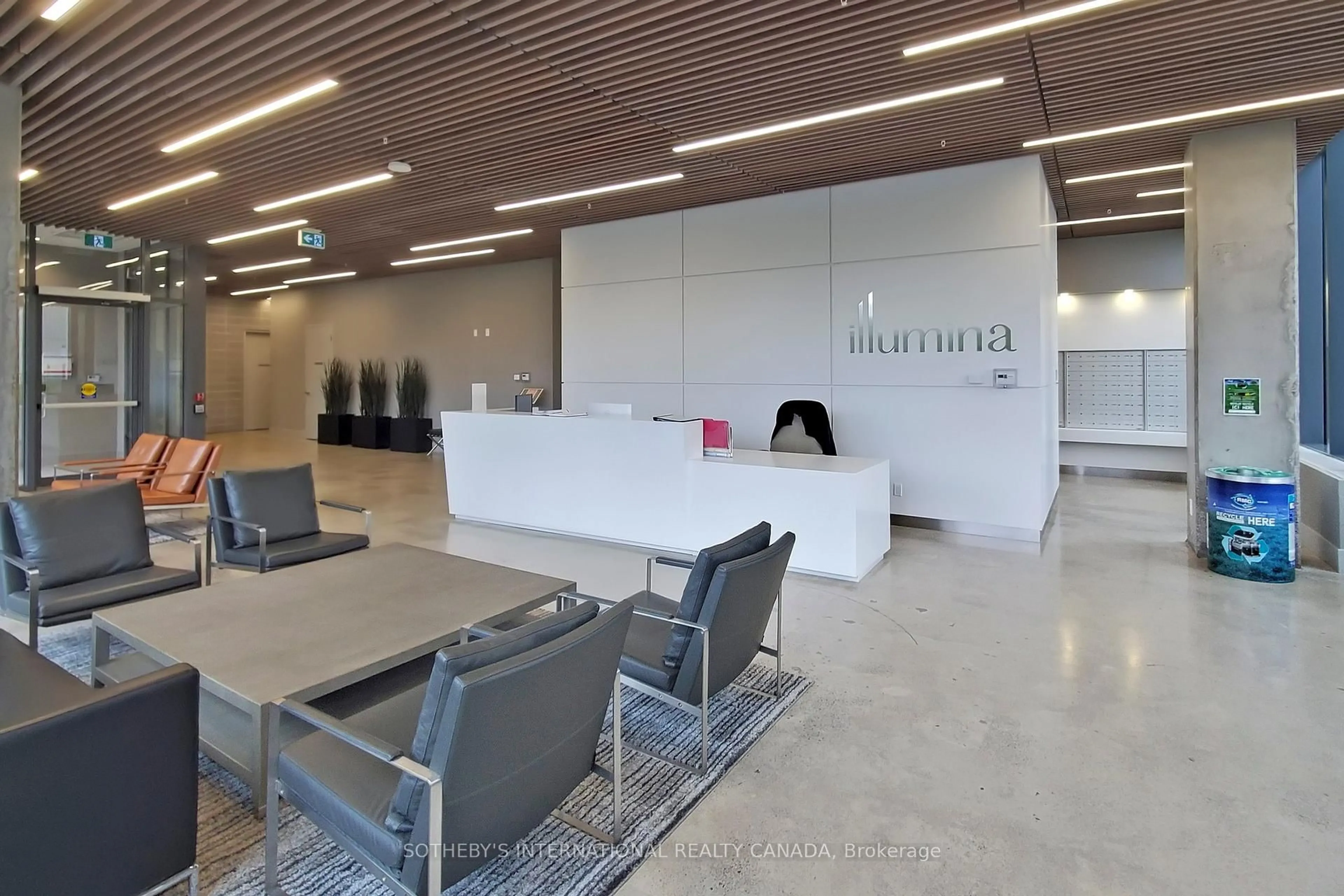 Lobby for 500 Brock Ave #707, Burlington Ontario L7S 0A5