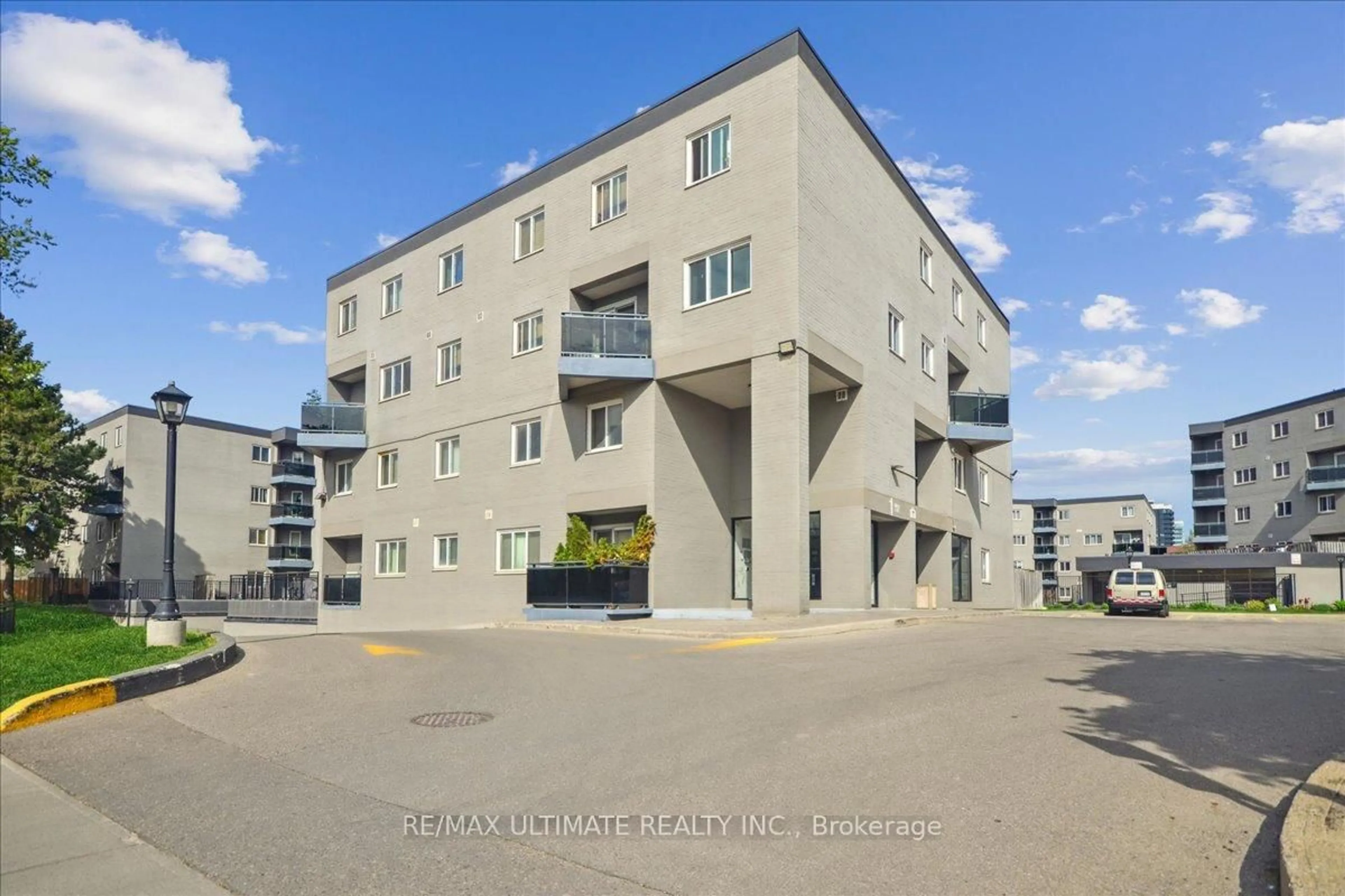 Unknown for 2001 Bonnymede St #46, Mississauga Ontario L5J 4H8