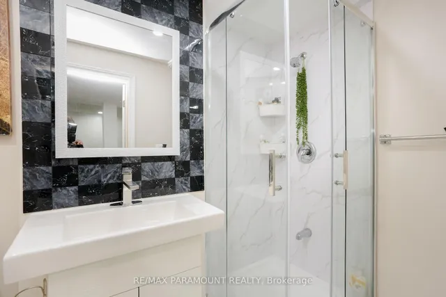 Additional property image - 10 Burnham Cres