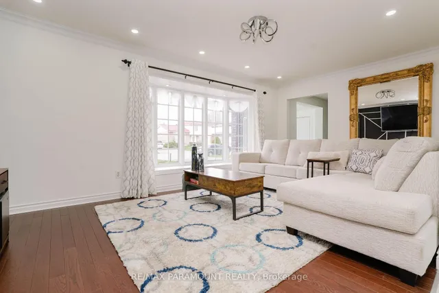 Additional property image - 10 Burnham Cres