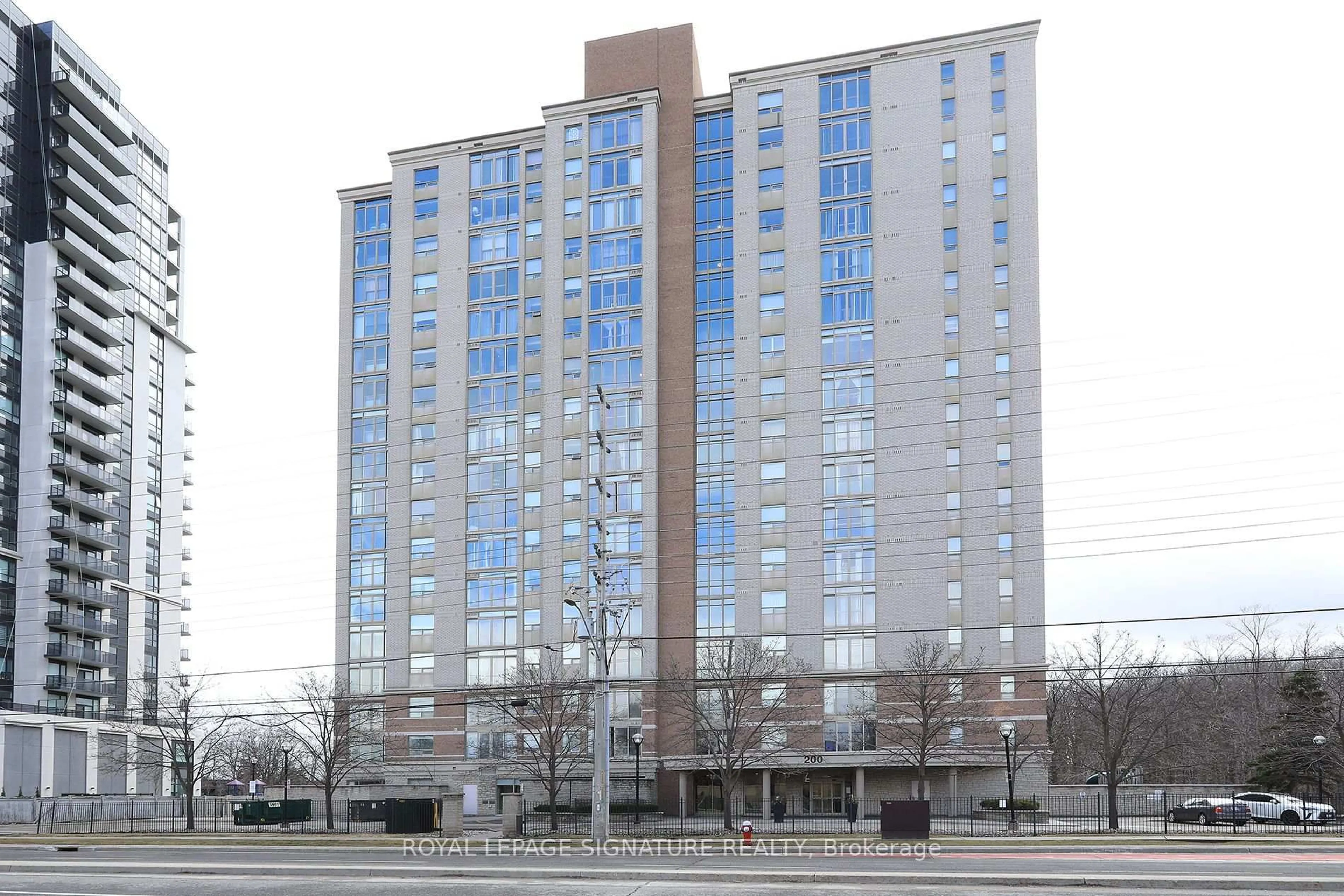 Unknown for 200 Burnhamthorpe Rd #201, Mississauga Ontario L5A 4L4