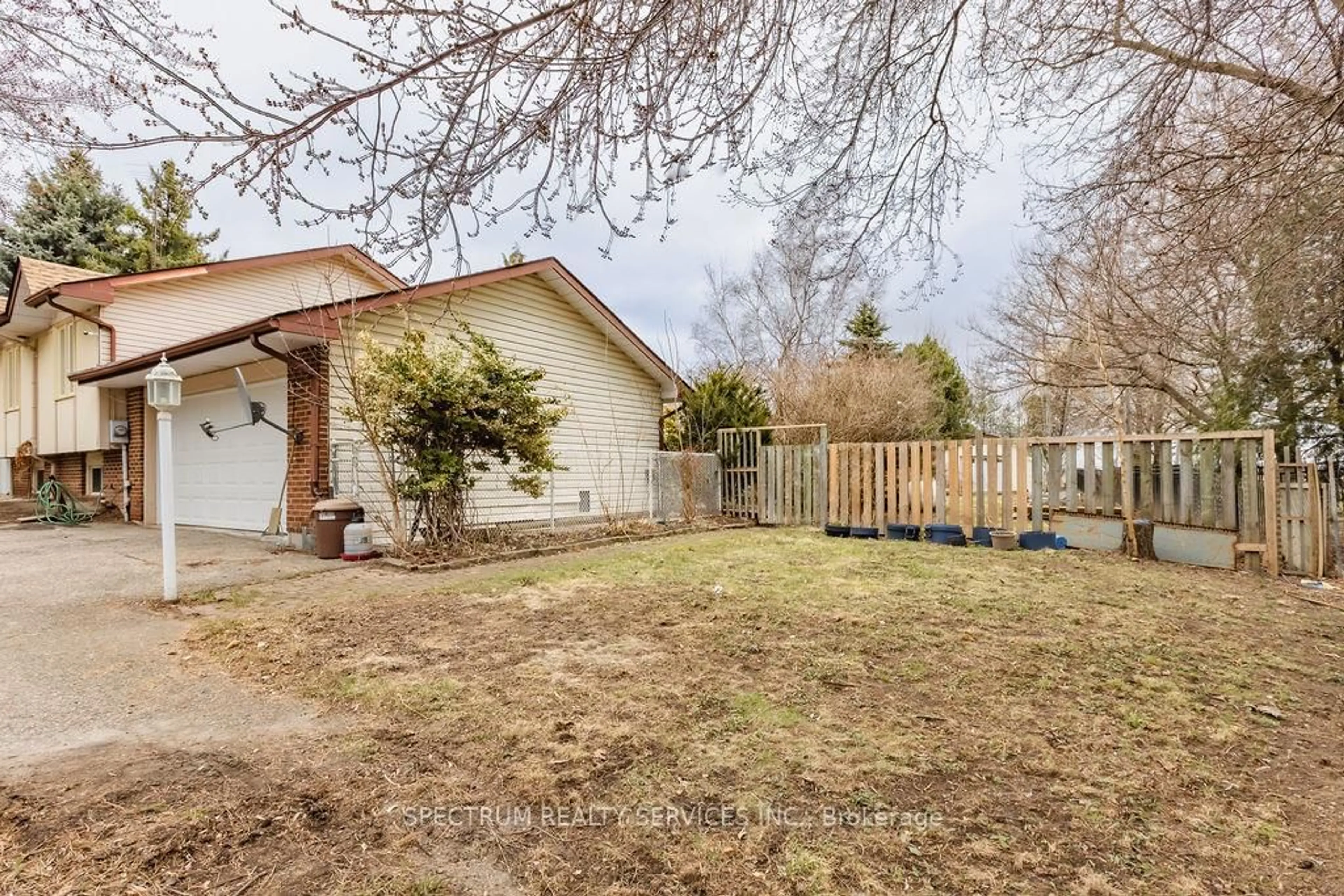 Unknown for 12777 Mississauga Rd, Caledon Ontario L7C 1X2