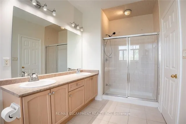 Additional property image - 4198 Kane Cres