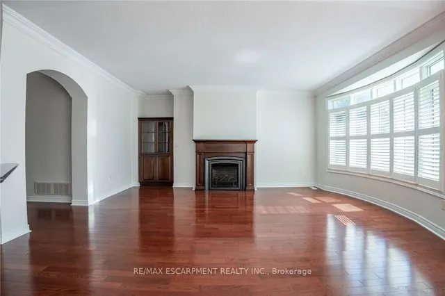 Additional property image - 4198 Kane Cres