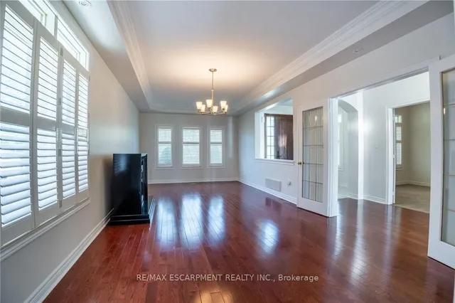 Additional property image - 4198 Kane Cres