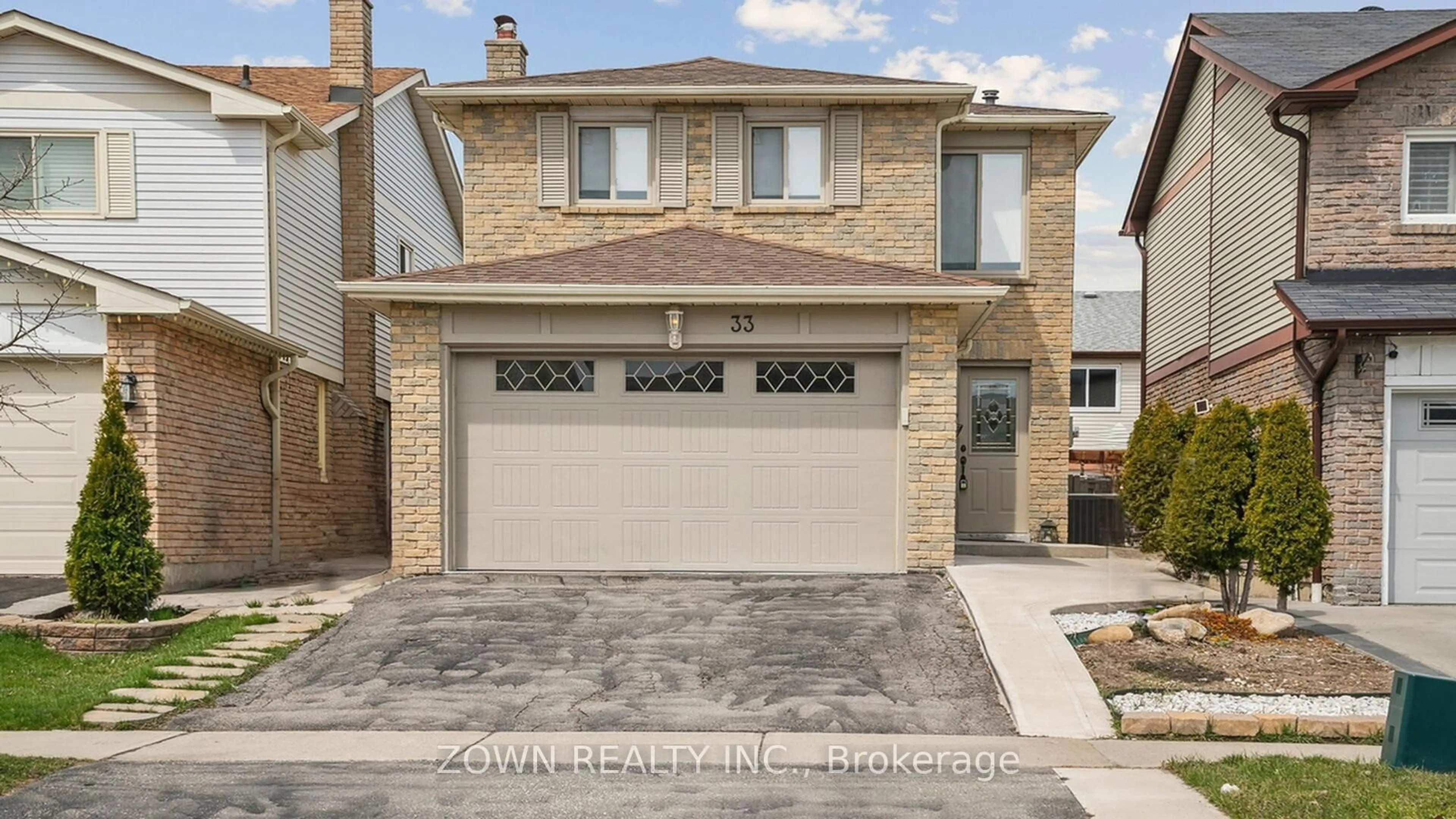 Home with brick exterior material, street for 33 Dafoe Cres, Brampton Ontario L6Y 2L1