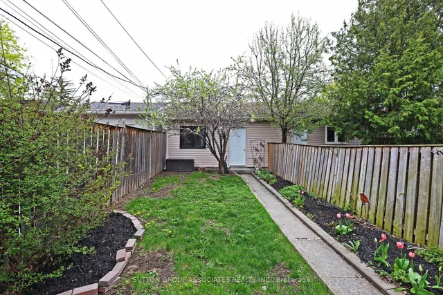 Additional property image - 93 Harvie Ave