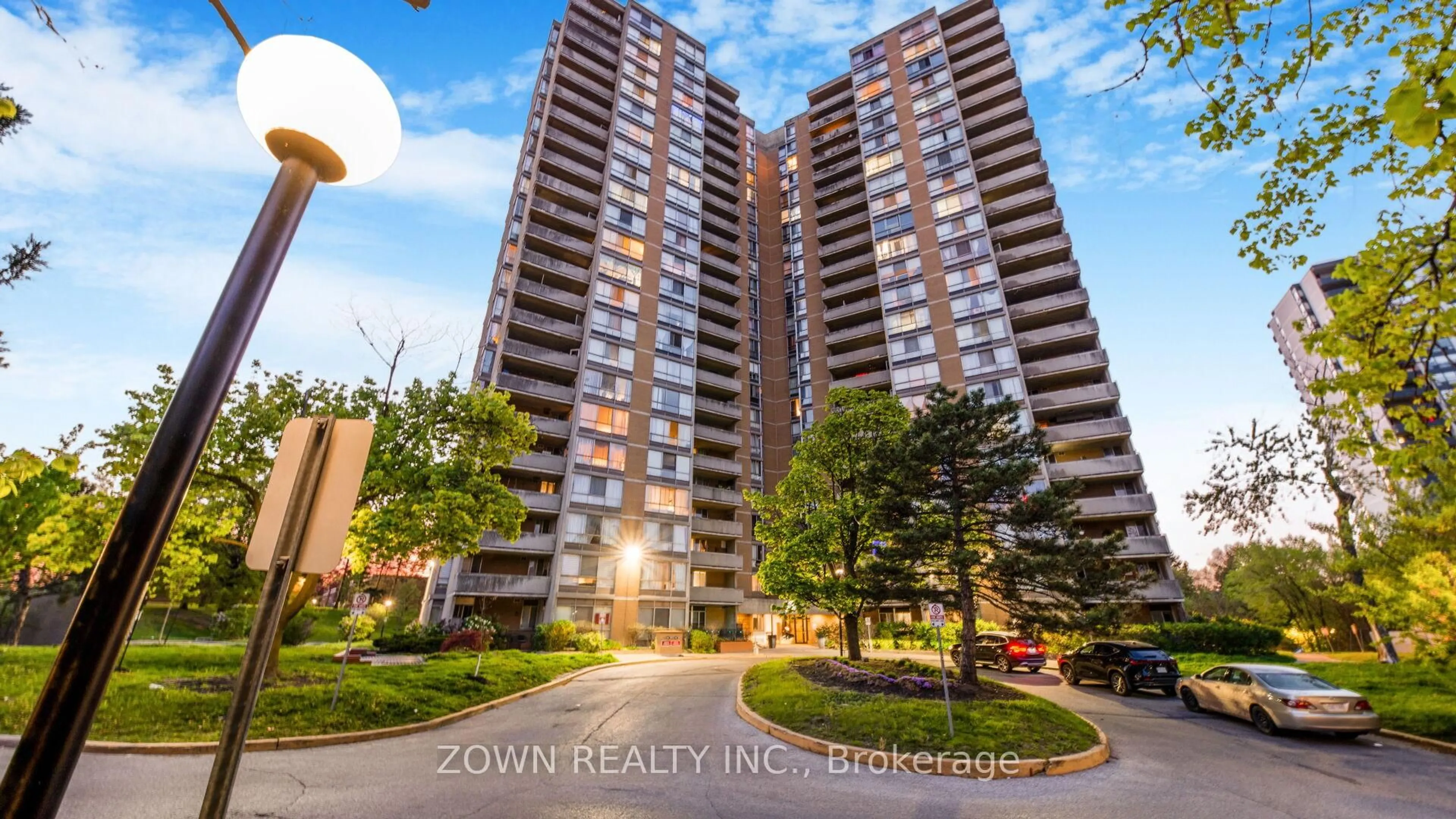 Unknown for 10 Martha Eaton Way #2210, Toronto Ontario M6M 5B3