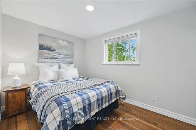Additional property image - 747 MULLIN Way