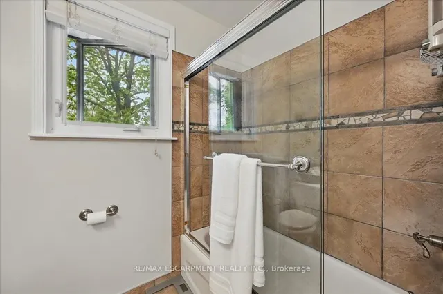 Additional property image - 747 MULLIN Way