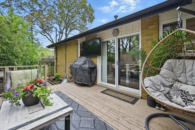 Additional property image - 747 MULLIN Way