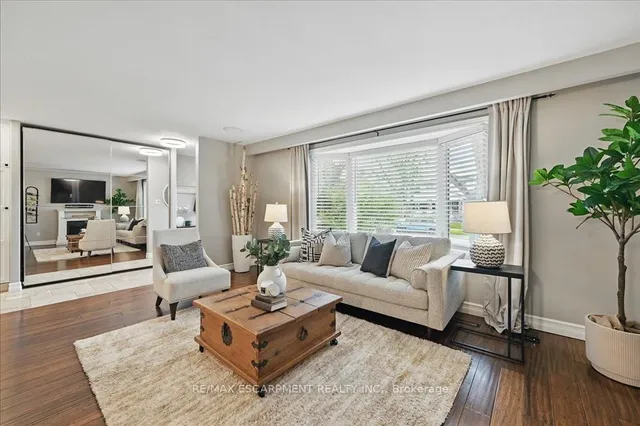 Additional property image - 747 MULLIN Way