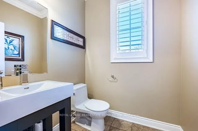 Additional property image - 417 Gooch Cres