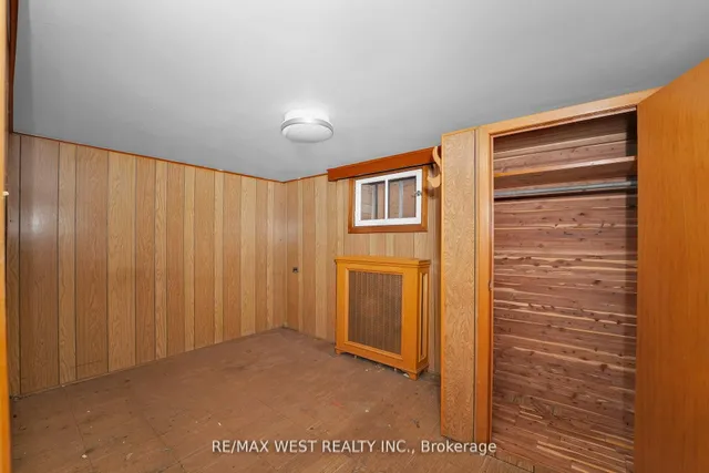 Additional property image - 661 Beresford Ave