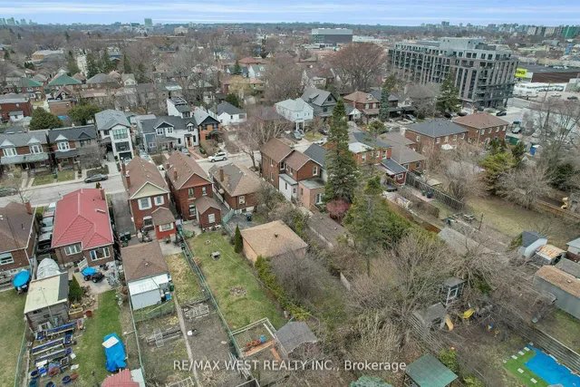 Additional property image - 661 Beresford Ave
