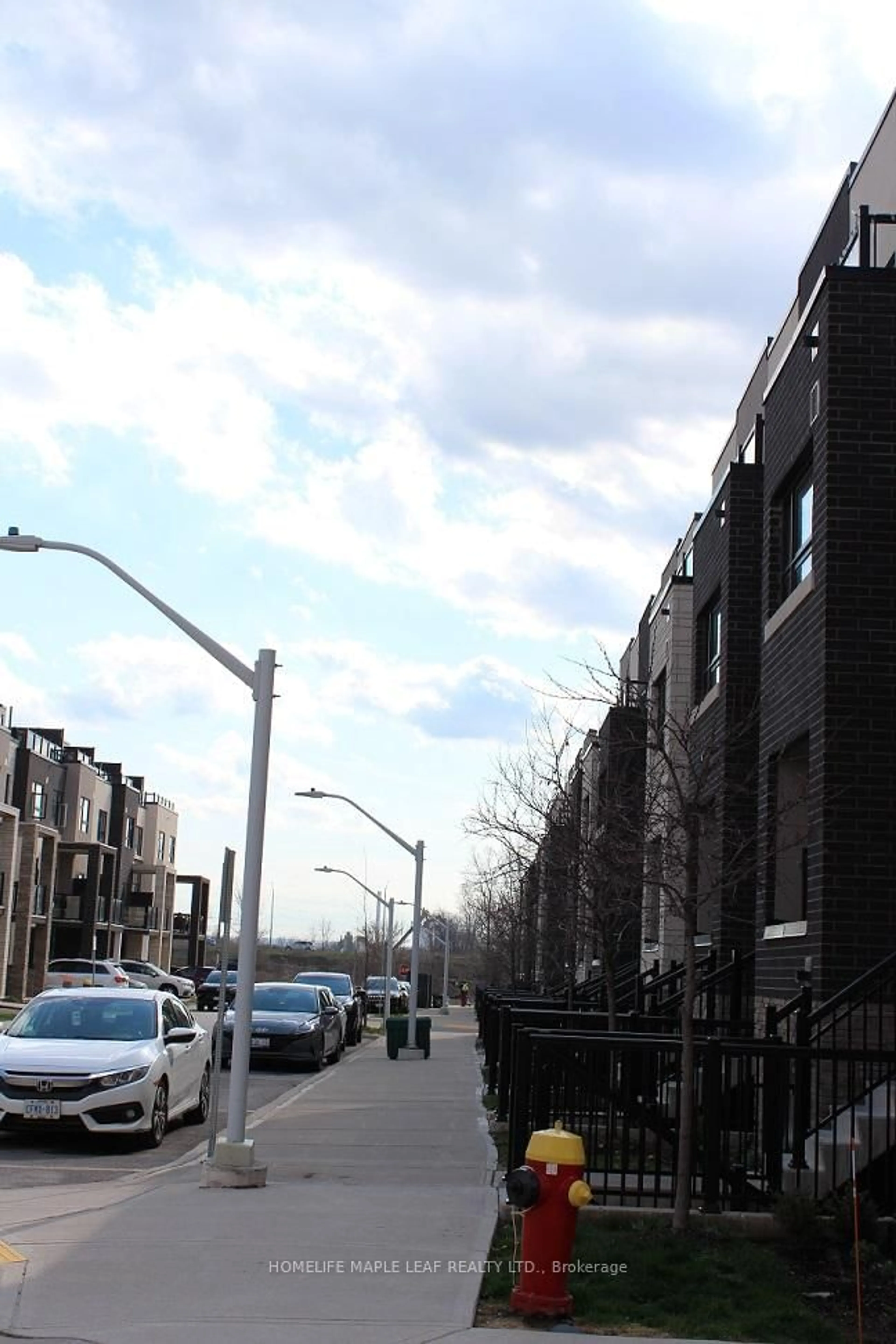 Unknown for 1133 Cooke Blvd #811, Burlington Ontario L7T 0C3