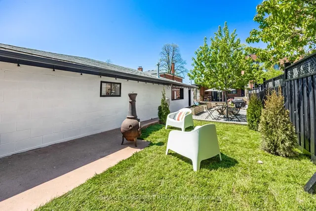 Additional property image - 35 Woodenhill Crt