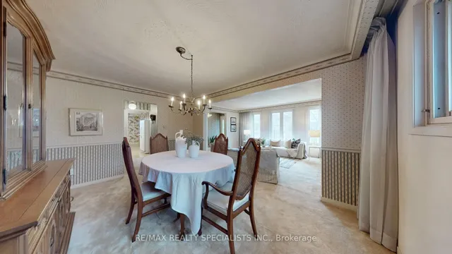 Additional property image - 3644 Logmoss Cres