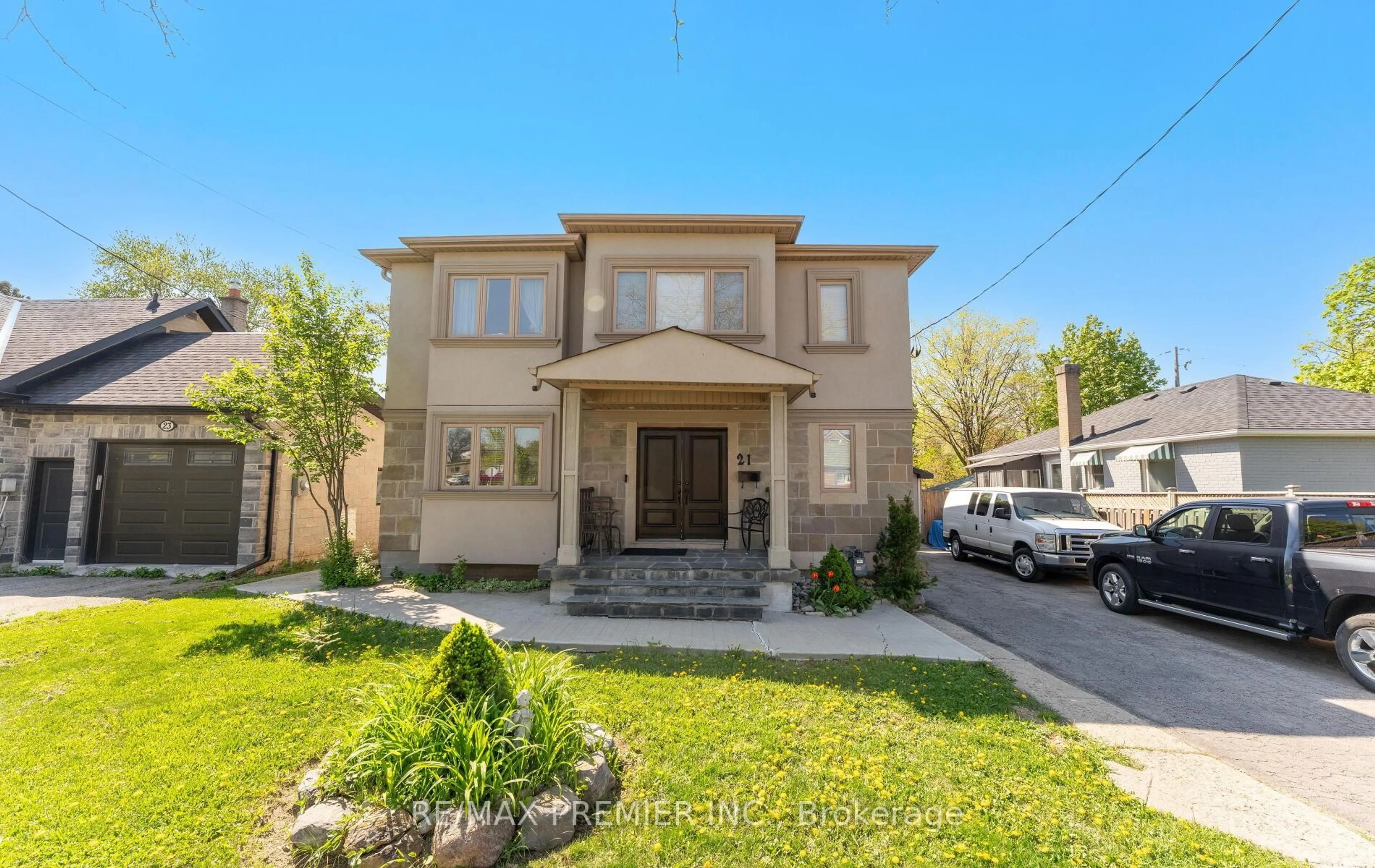 Home with brick exterior material, street for 21 Yvonne Ave, Toronto Ontario M3L 1C8