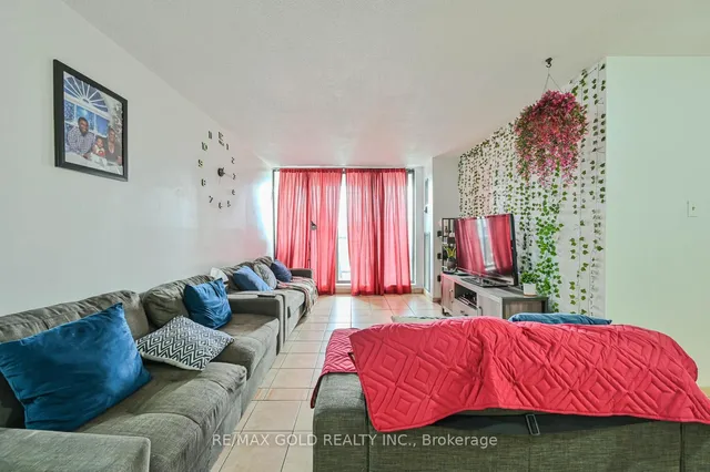 Additional property image - 21 Knightsbridge Rd Unit 403