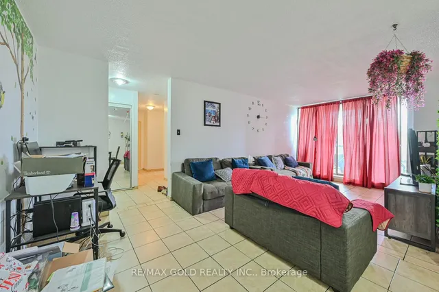 Additional property image - 21 Knightsbridge Rd Unit 403