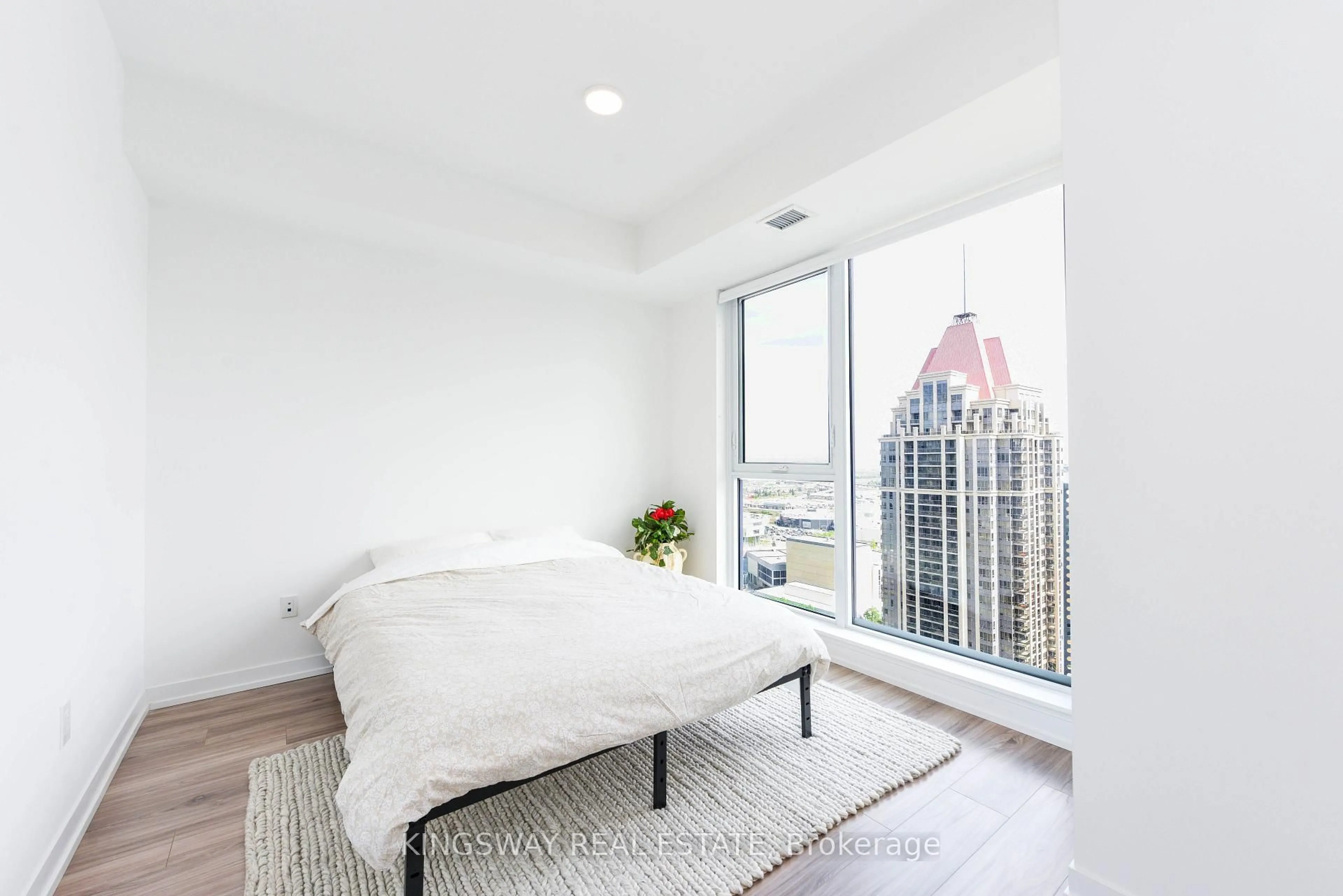 Bedroom with bed, unknown for 4065 Confederation Pkwy #2505, Mississauga Ontario L5B 0L4