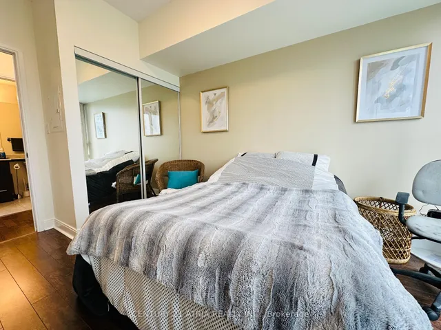 Additional property image - 50 Absolute Ave Unit 504