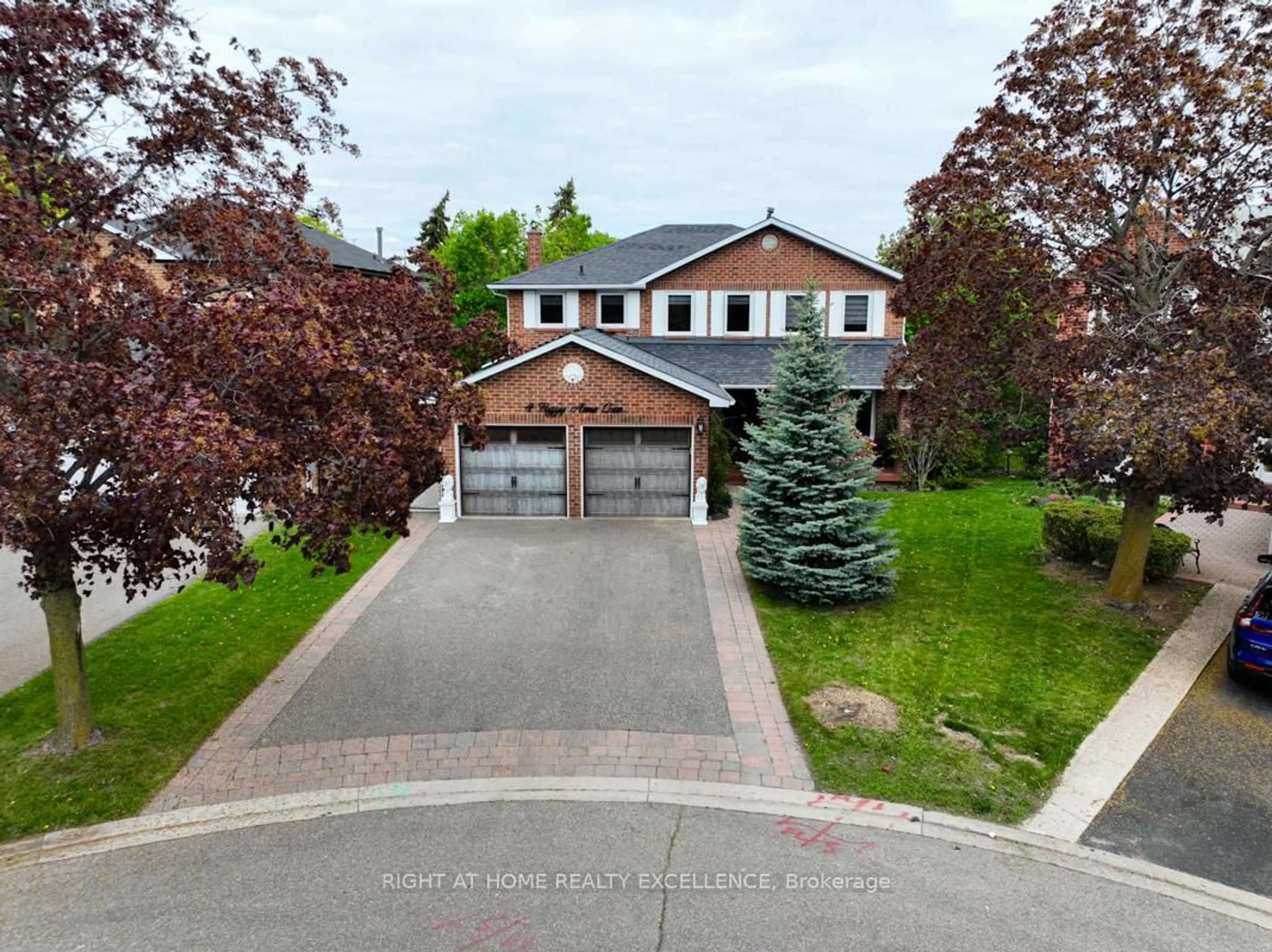 A pic from outside/outdoor area/front of a property/back of a property/a pic from drone, street for 4 Peggy Anne Cove N/A, Brampton Ontario L6S 5E4