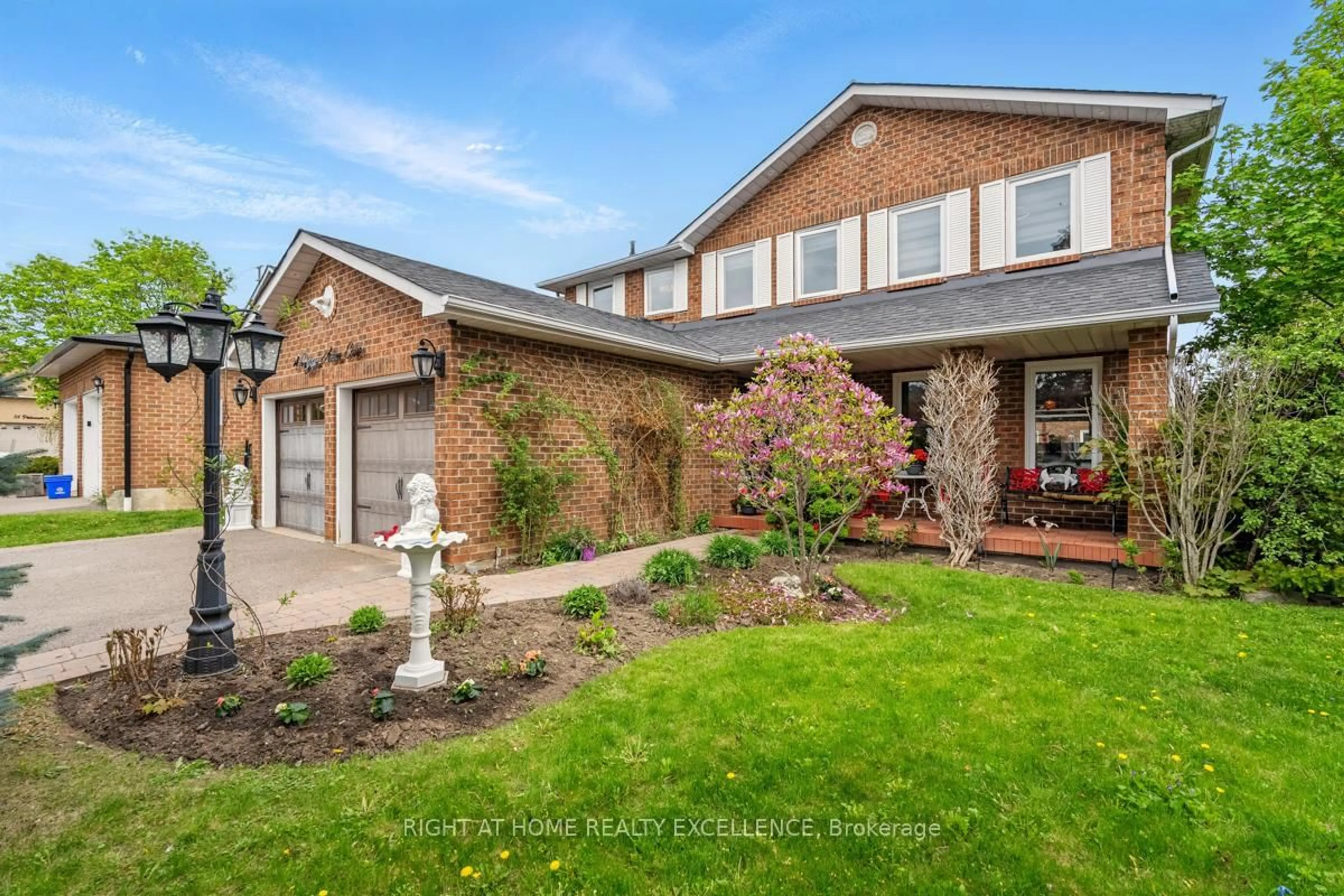 Home with brick exterior material, street for 4 Peggy Anne Cove N/A, Brampton Ontario L6S 5E4