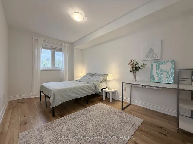 Additional property image - 82 Roxton Rd