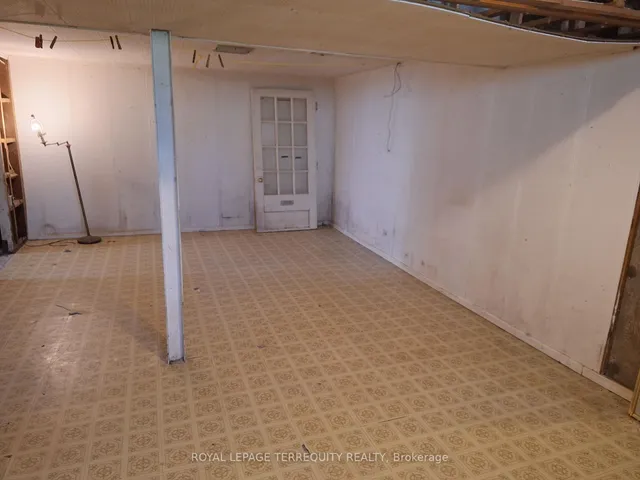 Additional property image - 676 Trethewey Dr