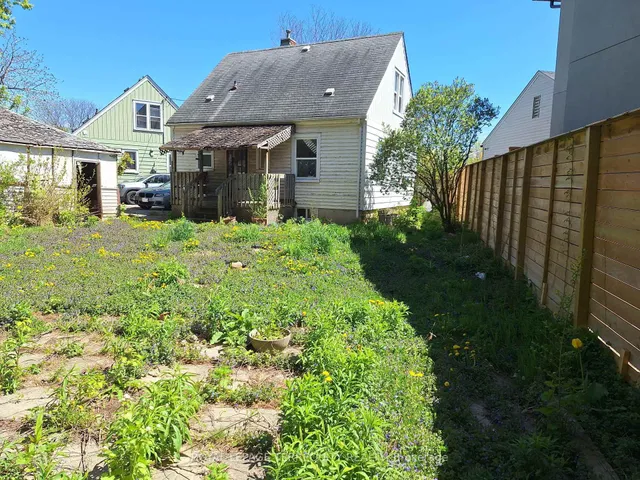 Additional property image - 676 Trethewey Dr