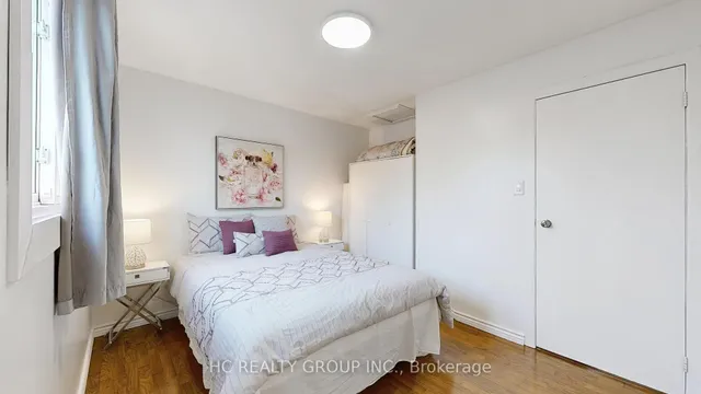 Additional property image - 1580 Lancaster Dr Unit 28