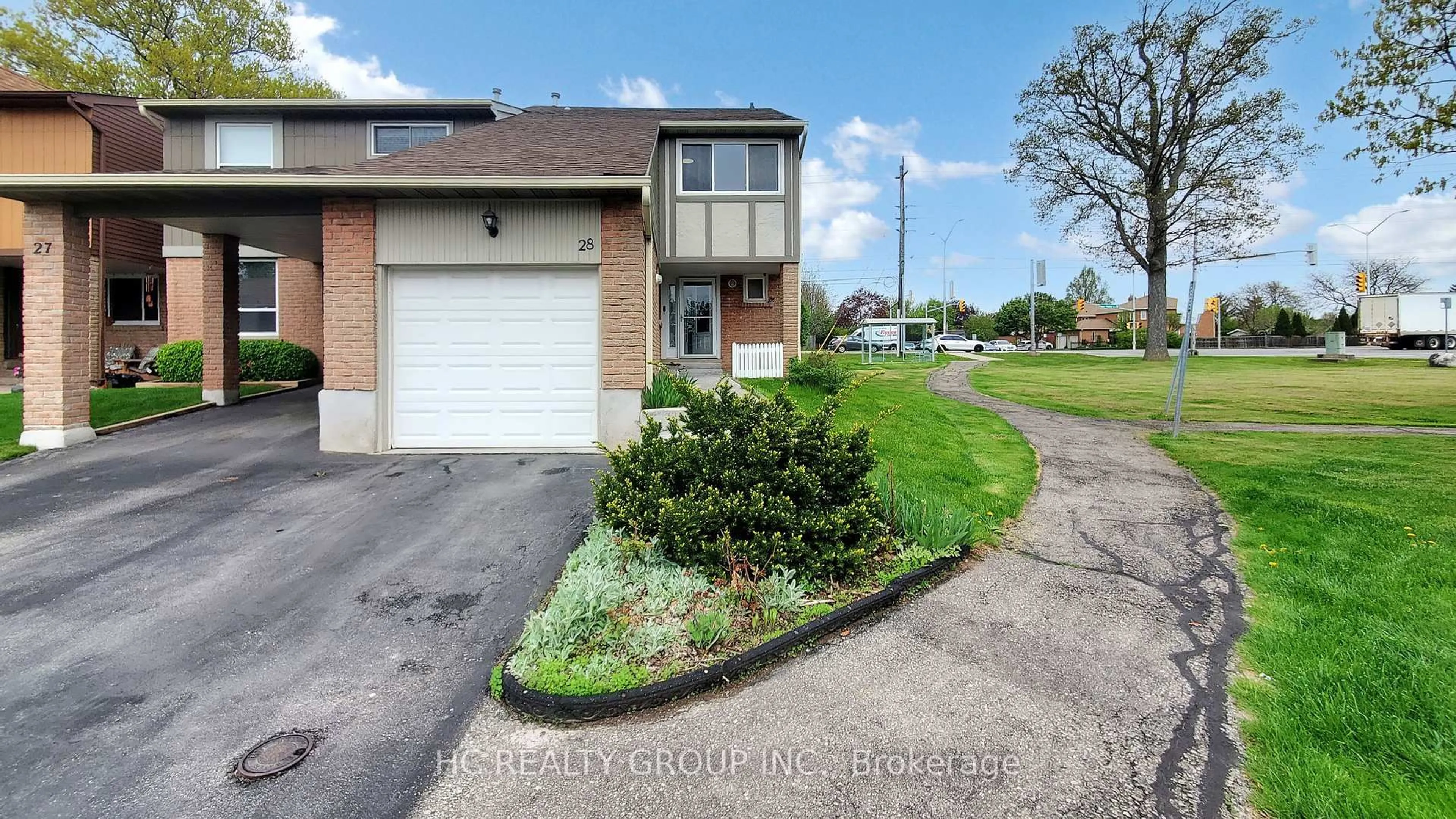 Unknown for 1580 Lancaster Dr #28, Oakville Ontario L6H 2Z5
