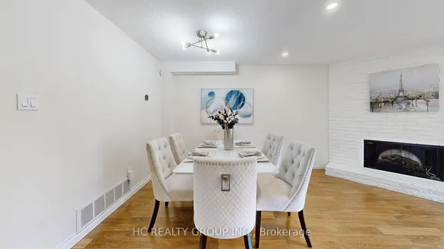 Additional property image - 1580 Lancaster Dr Unit 28