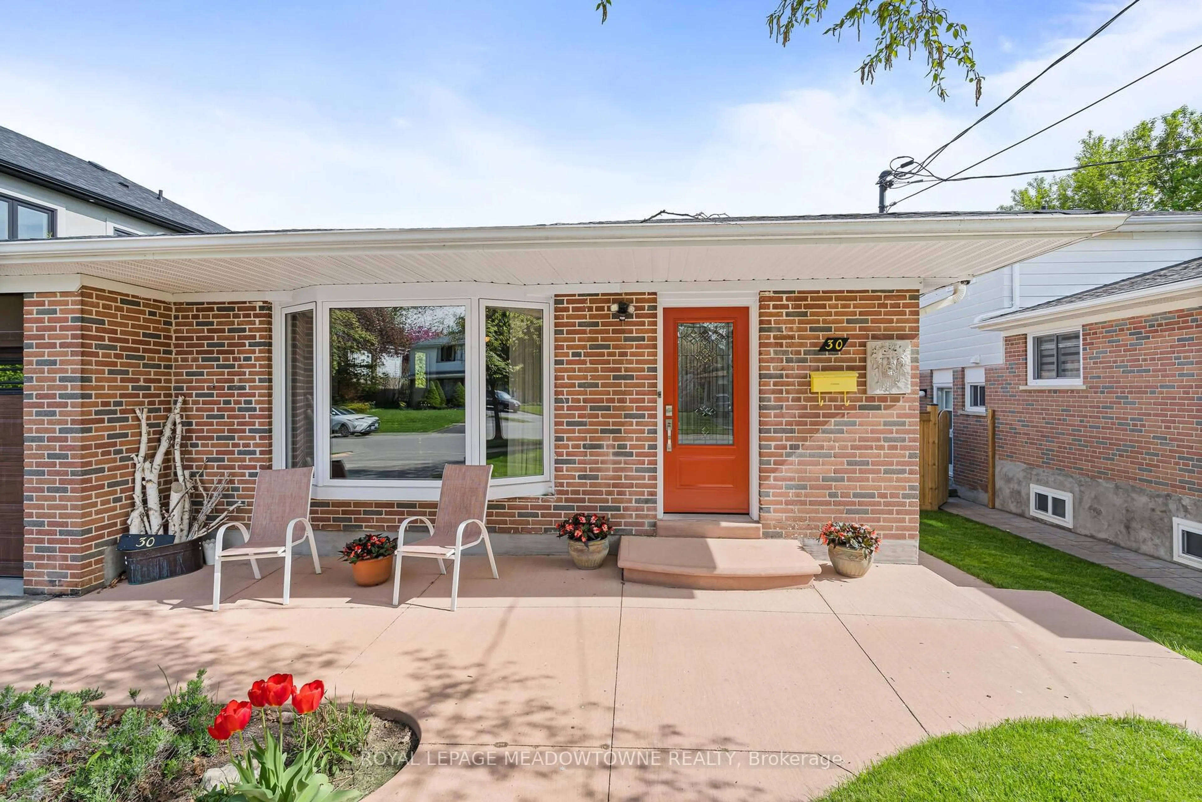 Home with brick exterior material, street for 30 Greystone Cres, Halton Hills Ontario L7G 1G9