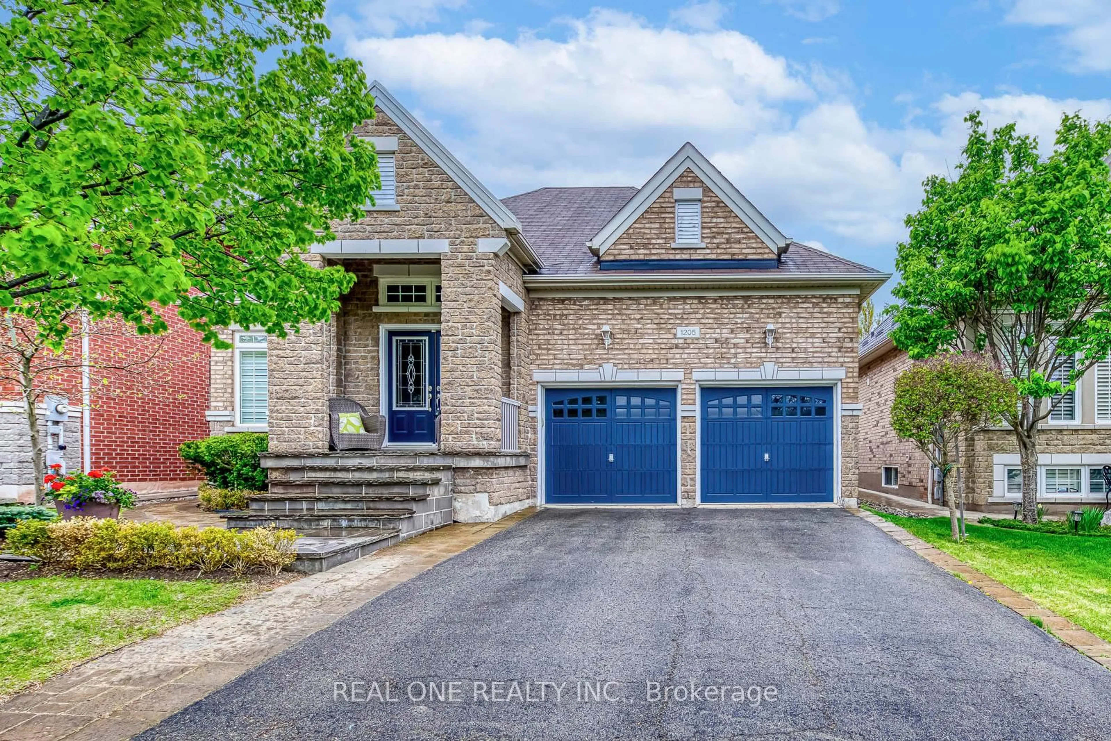 Home with brick exterior material, street for 1205 Kestell Blvd, Oakville Ontario L6H 0A9