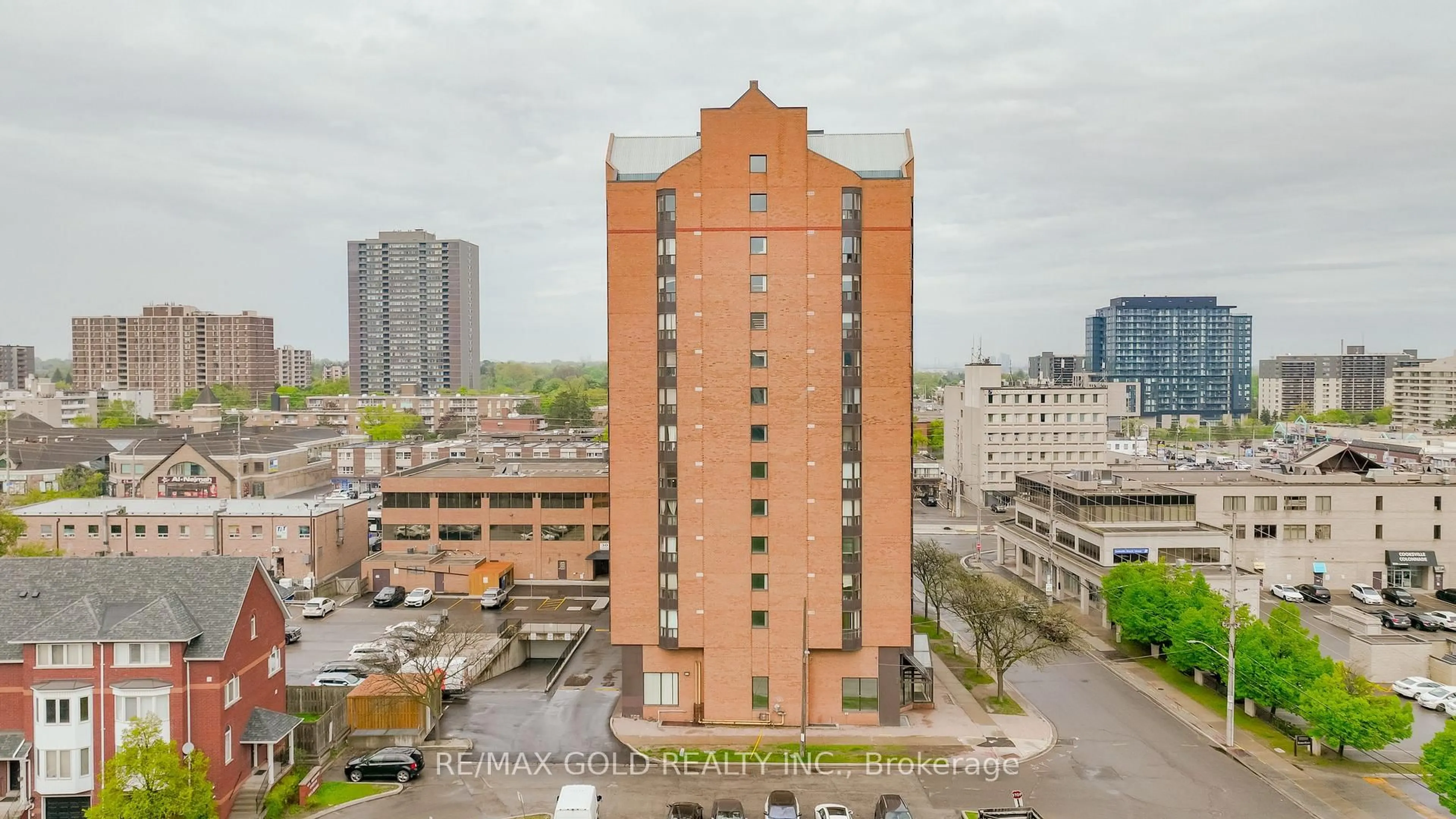 Unknown for 25 Agnes St #201, Mississauga Ontario L5B 3X7