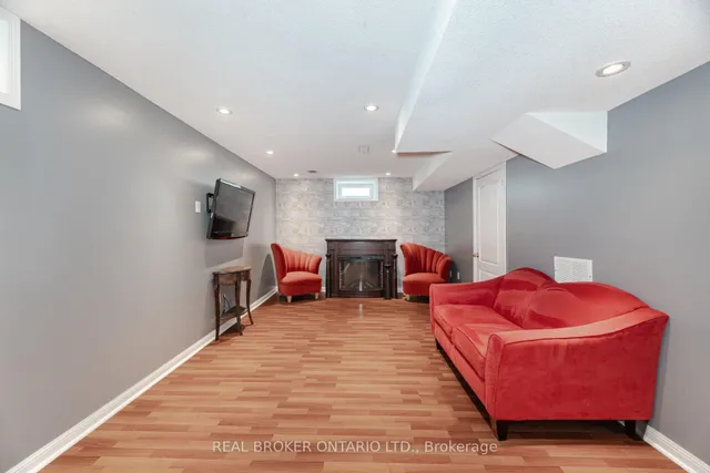 Additional property image - 50 Irene Cres