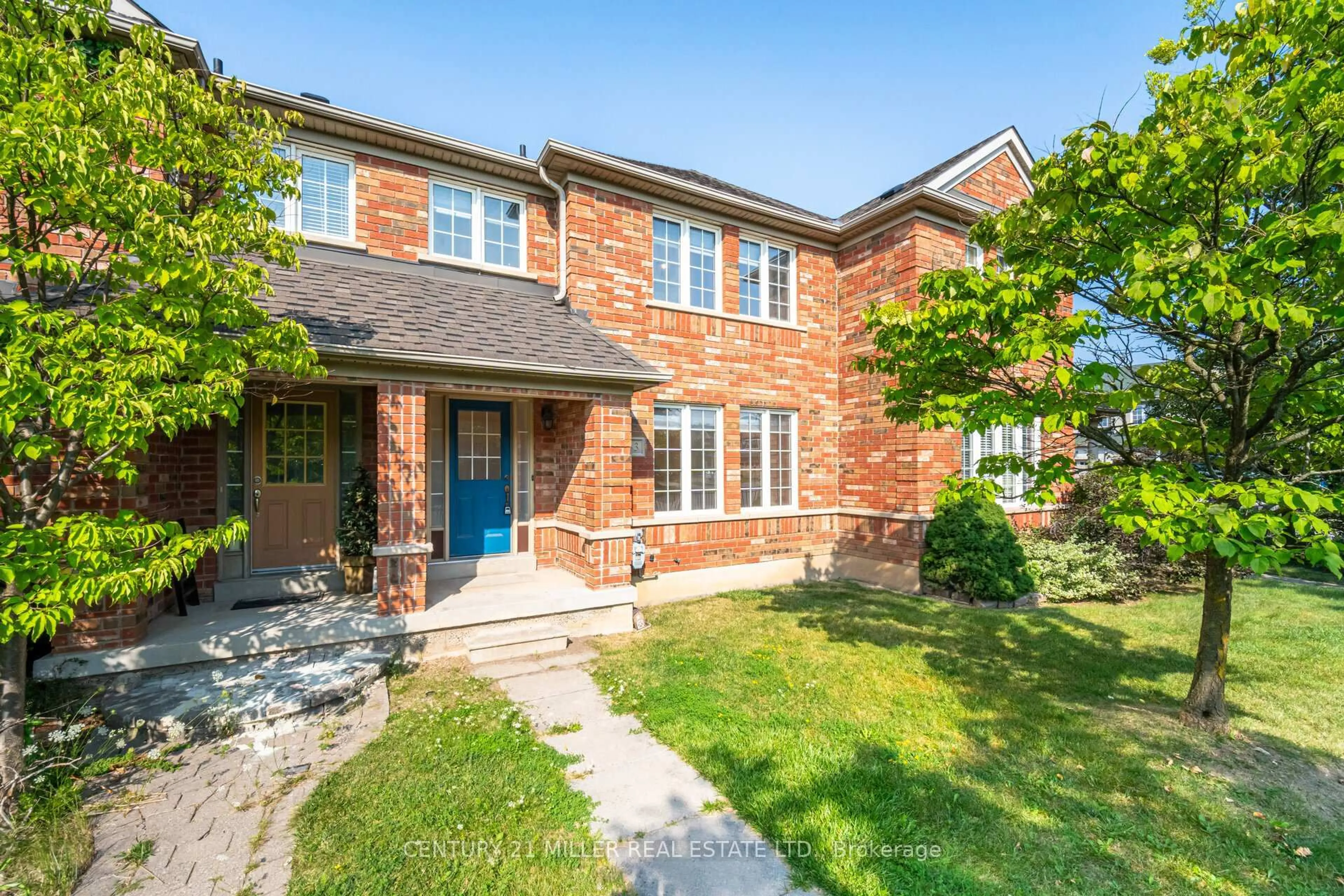 Home with brick exterior material, street for 5953 Tenth Line, Mississauga Ontario L5M 6K7