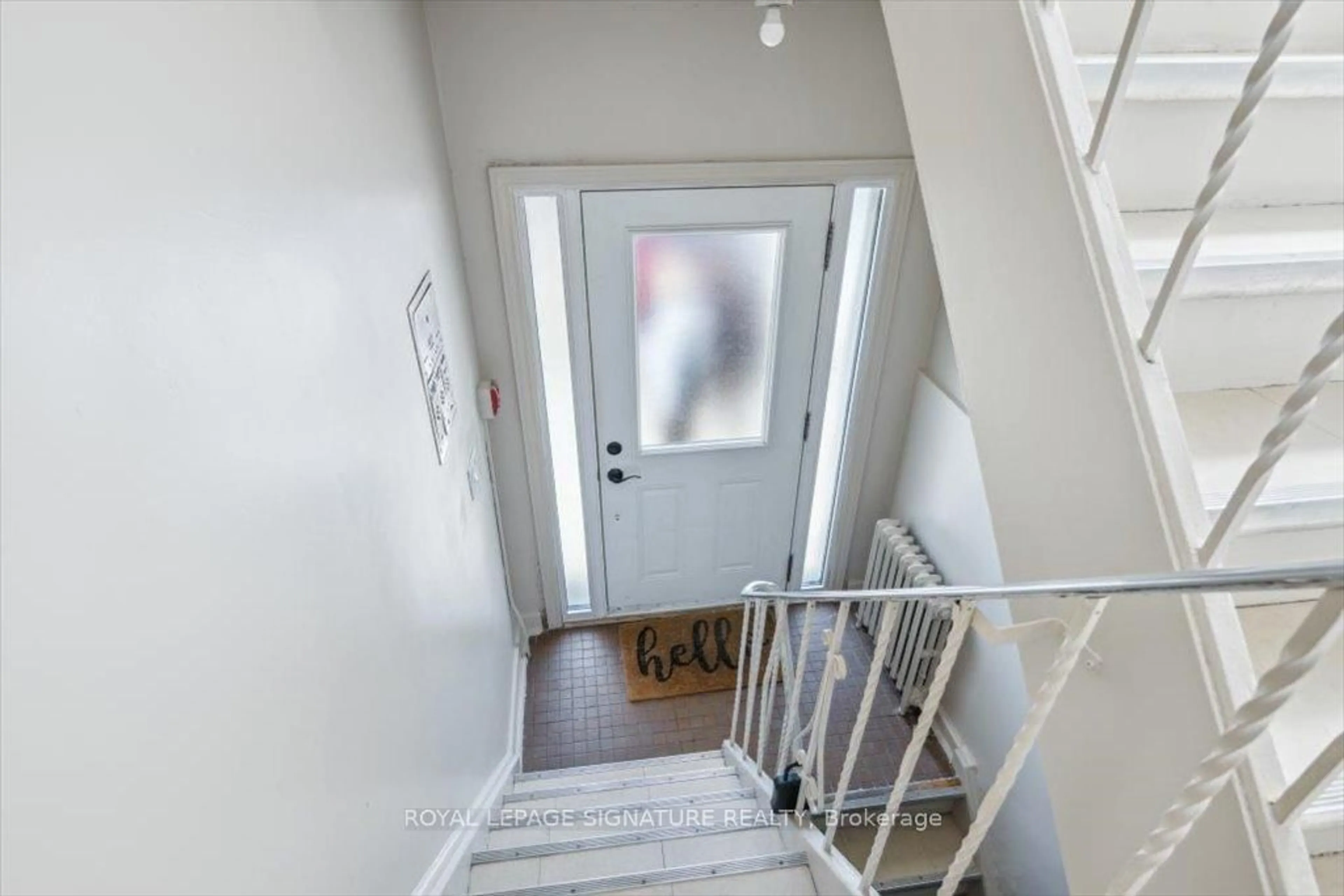Unknown for 144 Portland St, Toronto Ontario M8Y 1B2