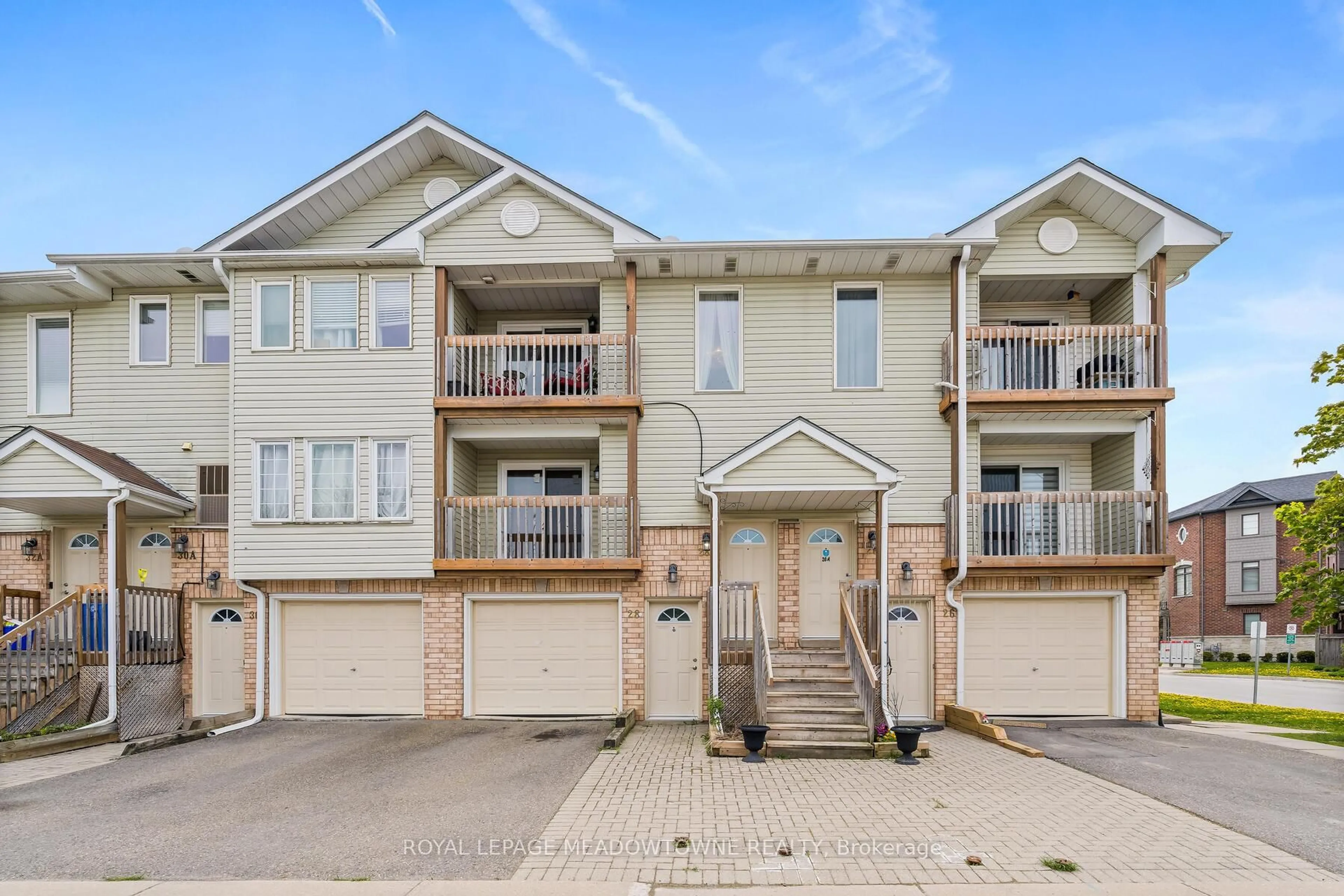 A pic from outside/outdoor area/front of a property/back of a property/a pic from drone, street for 28A Stewart Maclaren Rd, Halton Hills Ontario L7G 5L9