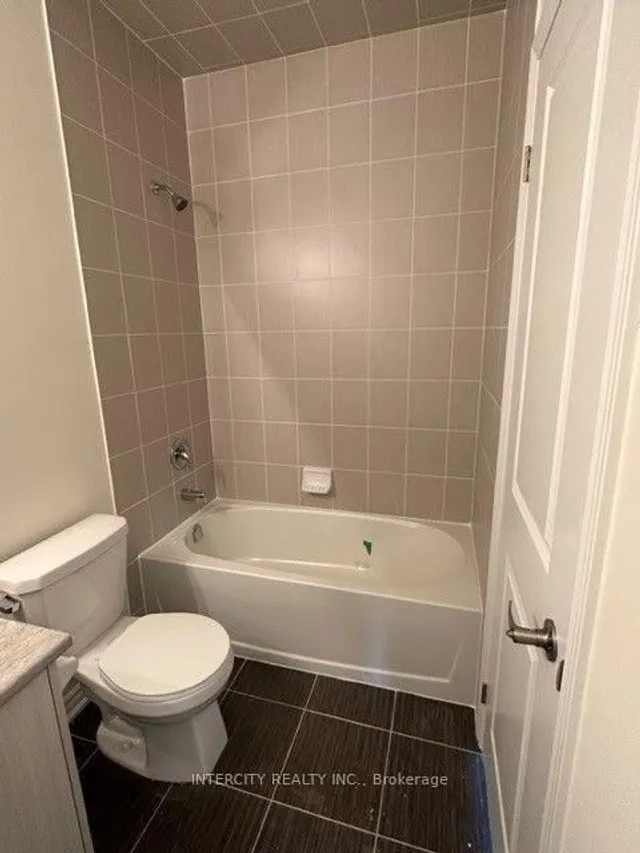 Additional property image - 50 Halliford Pl Unit G62(610)