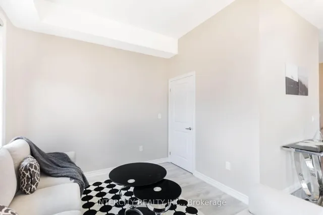Additional property image - 50 Halliford Pl Unit G62(610)
