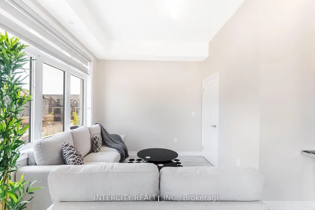 Additional property image - 50 Halliford Pl Unit G62(610)