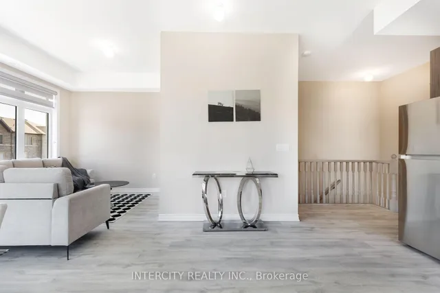 Additional property image - 50 Halliford Pl Unit G62(610)
