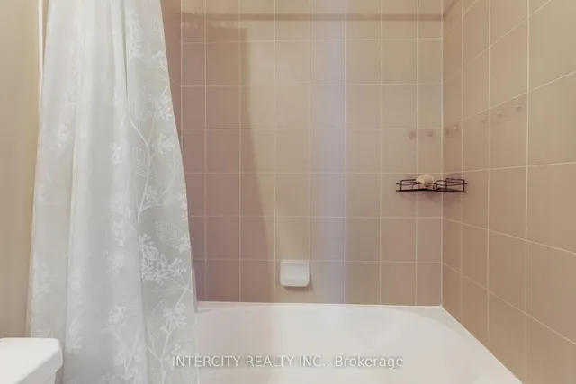 Additional property image - 50 Halliford Pl Unit G62(610)