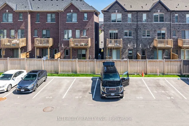 Additional property image - 50 Halliford Pl Unit G62(610)