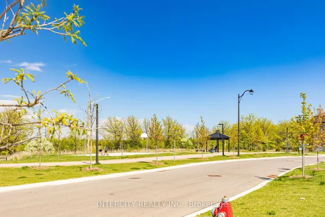 Additional property image - 50 Halliford Pl Unit G62(610)