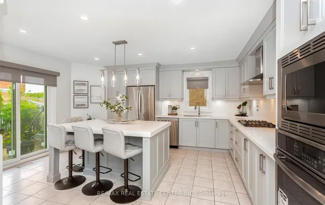 Additional property image - 1731 Riverbrook Cres